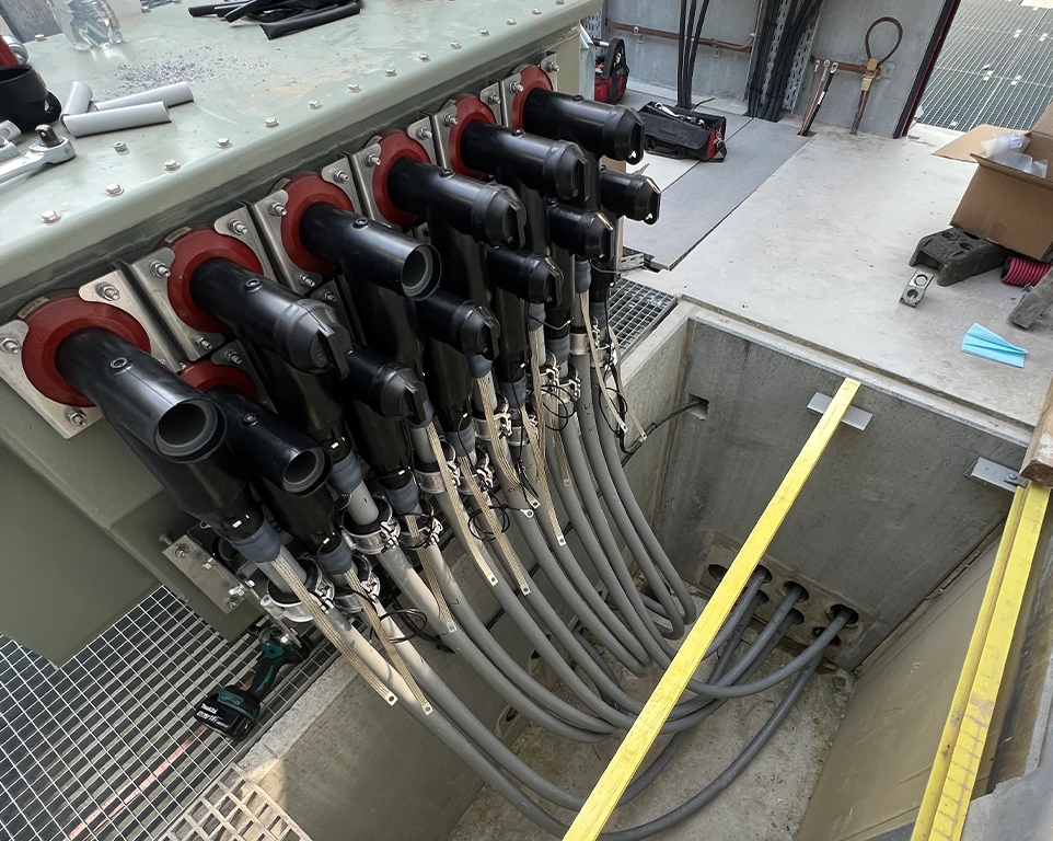 CST 800A, extrémités et jonctions haute tension